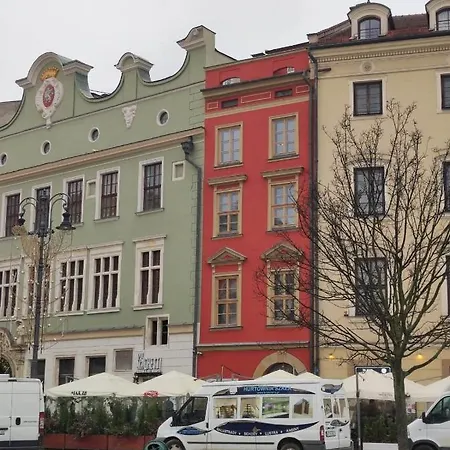 Main Square 18 View 1