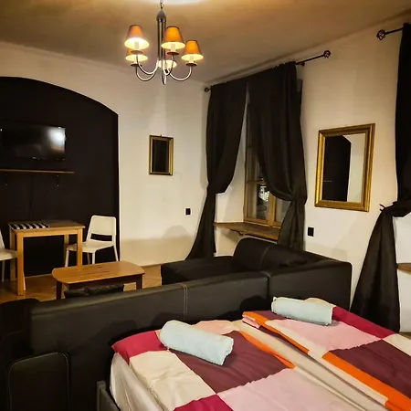 Main Square 18 View 1 アパート クラクフ