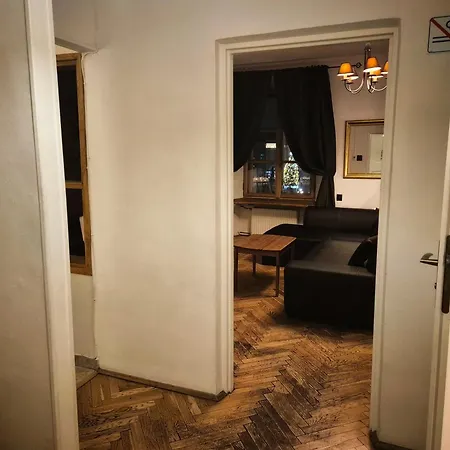 Main Square 18 View 1 Krakov